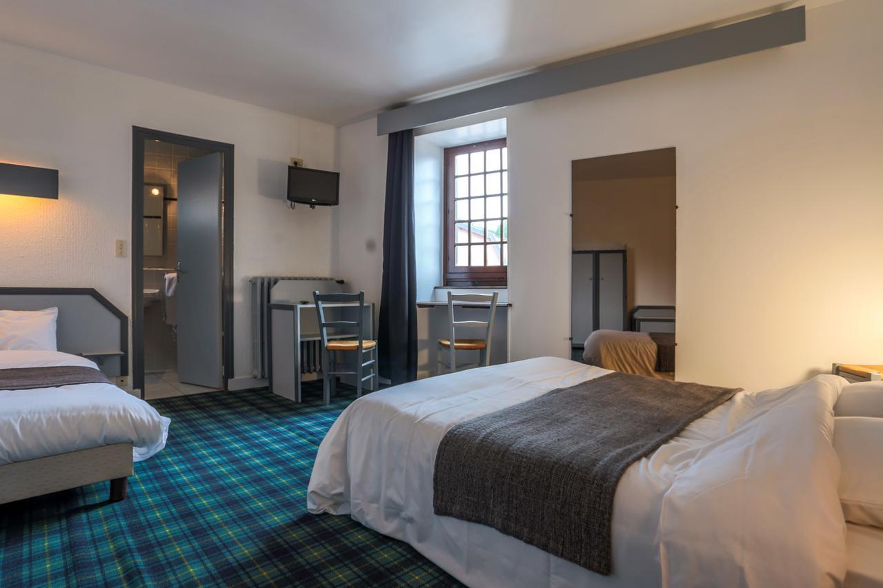 Hotel Du Commerce Pouilly-en-Auxois Bagian luar foto